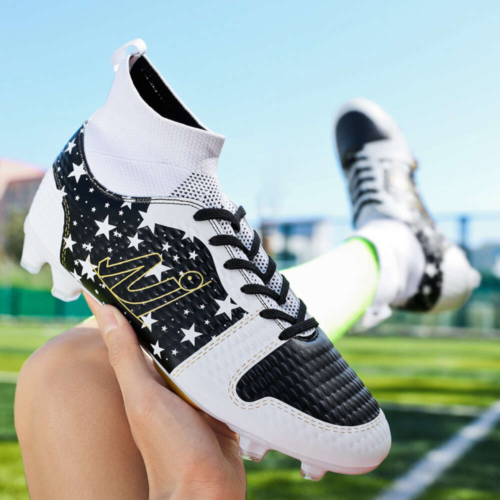 Wholesale high-quality men's and women's high top training TF broken nail mandarin duck sports football shoes