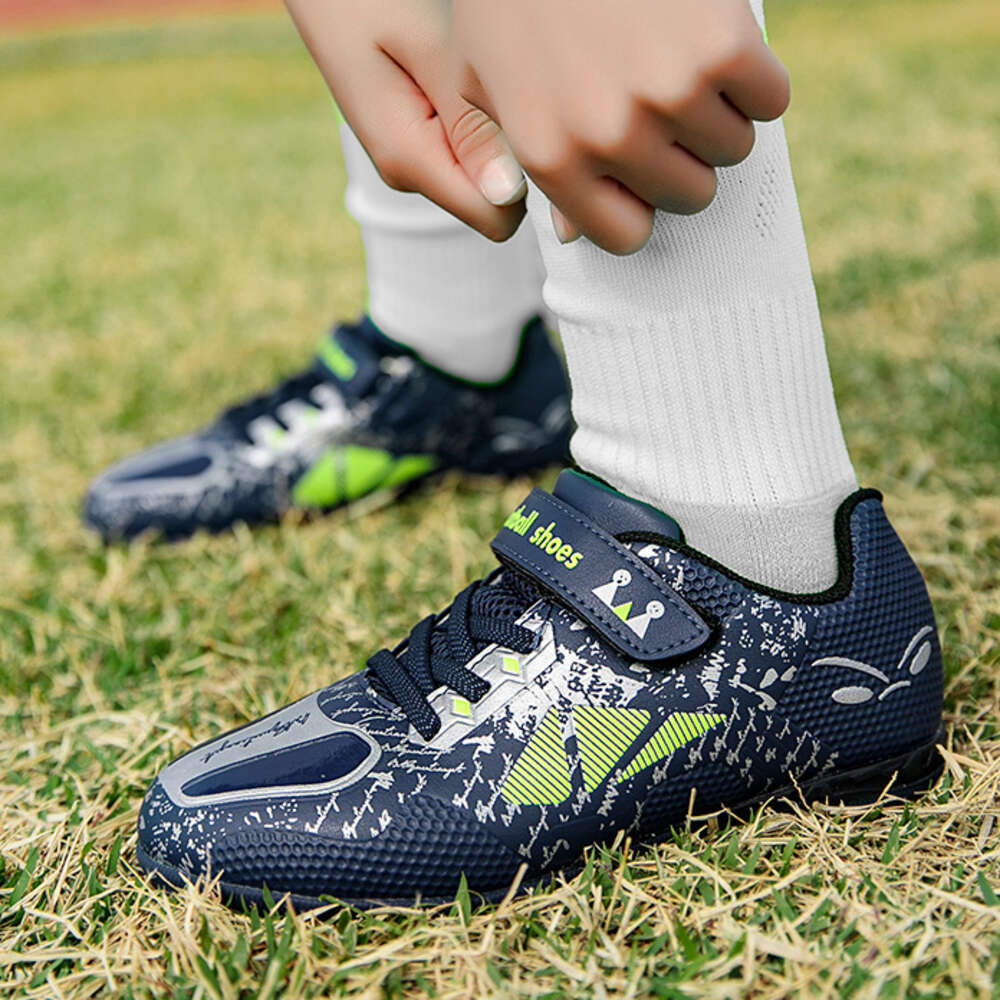 Kids Professional Cleats Grass Training Sport Footwear Boys Outdoor Soccer Boots