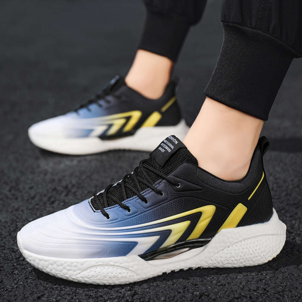 New High quality Outdoor Fashion Sneakers Mesh Breathable Comfortable lightweight Sports Couple Men Casual Running Shoes