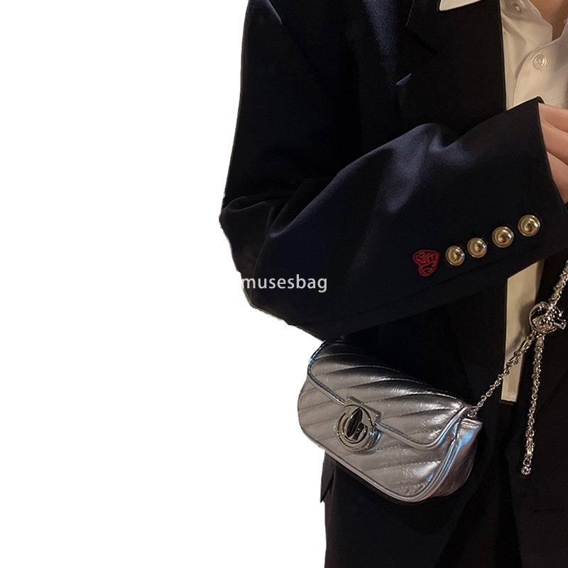 High quality soft silver high-end niche bag, new trend small fragrant style diamond grid chain bag versatile single shoulder crossbody bag
