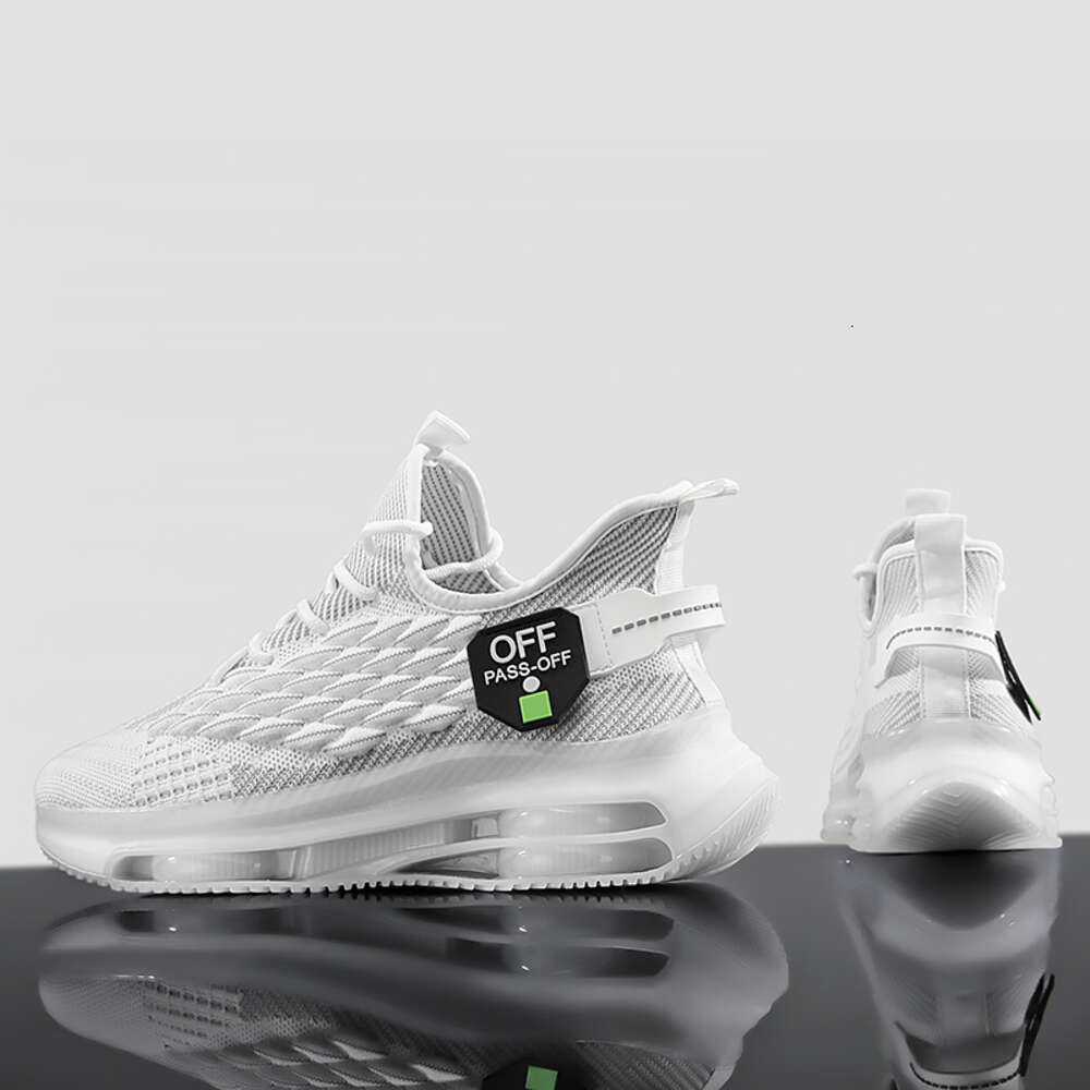 New design flick running man Custom comfortable sneakers for men Waterproof non-slip casual shoes unisex