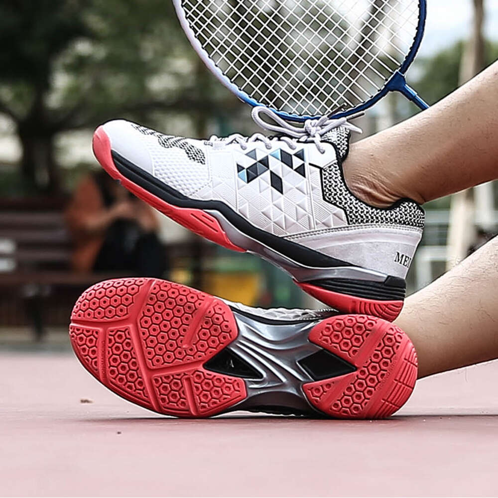 Wholesale Fashionable Trend Hard Wearing Durable Racquet Tennis Sport Shoes