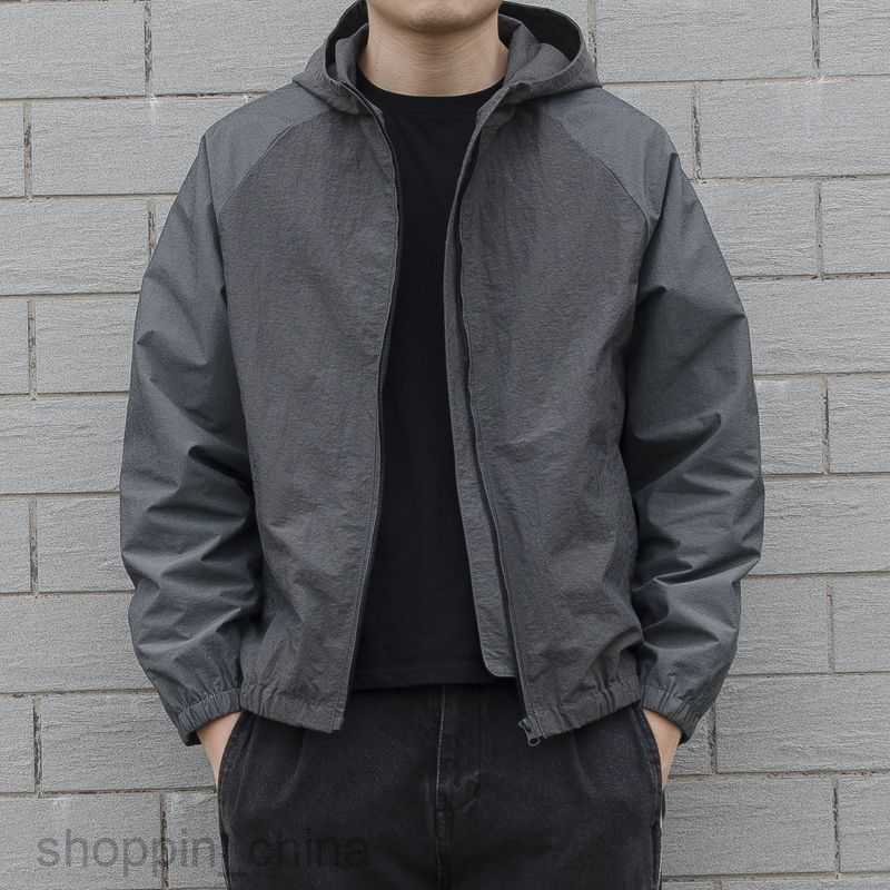 Men's Jackets Coats Spring and Autumn Trendy Men Coat Spring New Hooded Sports Windbreaker Loose and Thin Trendy Man Jacket