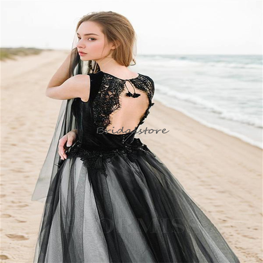 Vintage Black Weddig Dresses 2024 Square Neck Fariy Gothic Victorian Boho Bride Dress Sexy Open Back A Line Tulle Celtic Bridal Dresses Winter Vestios