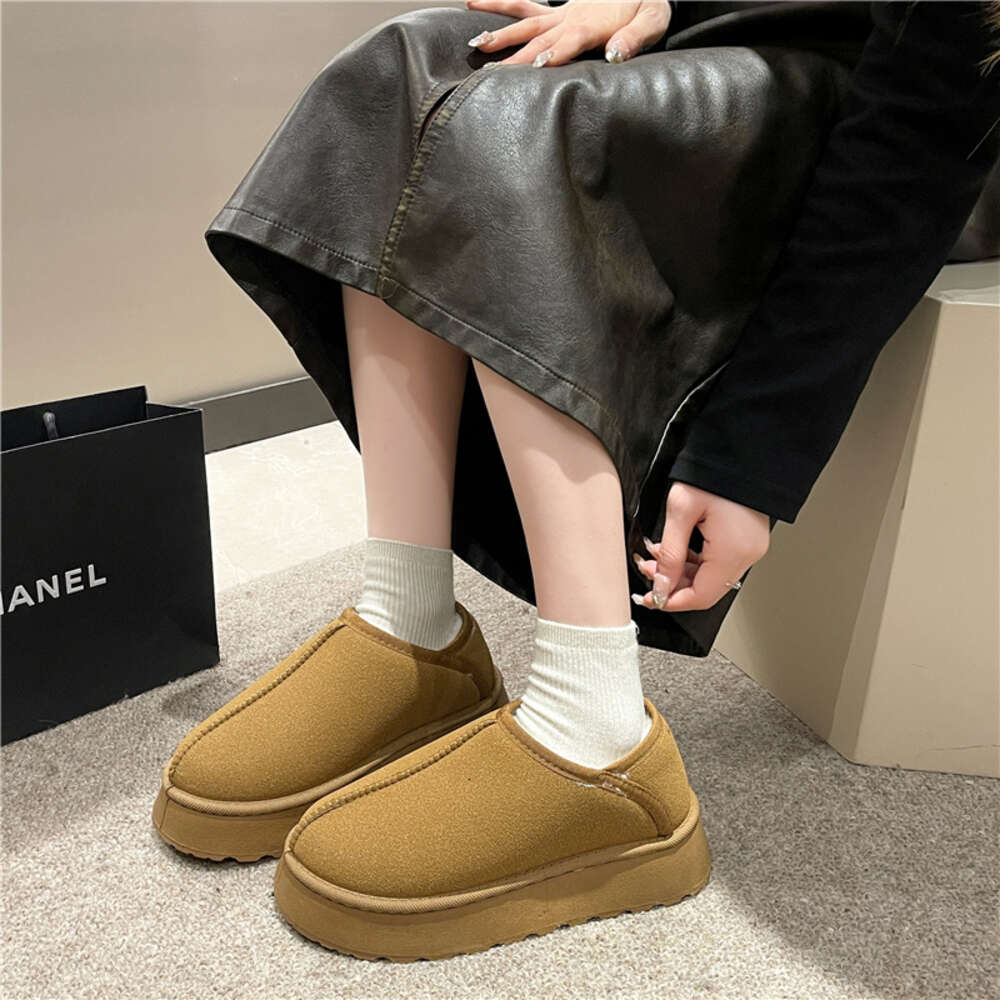 Brand design winter outdoor non-slip Warm women's sneakers waterproof snow boots for women
