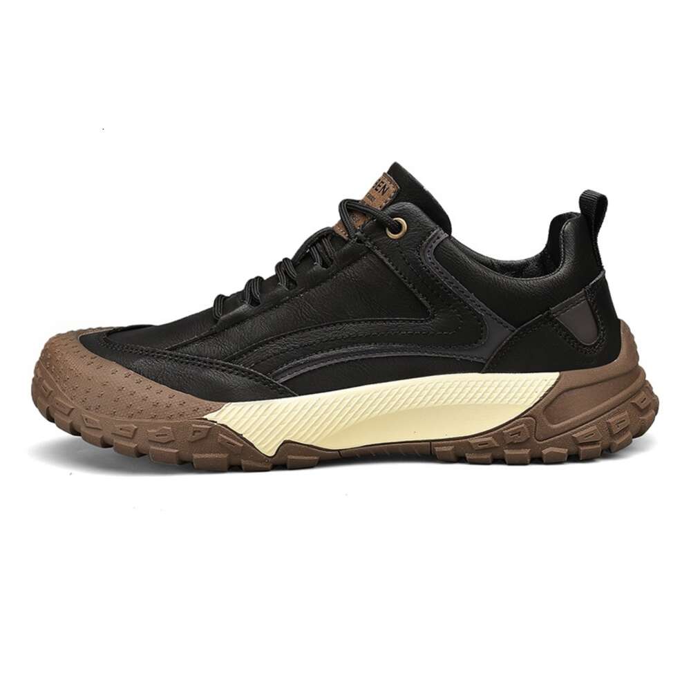 New design of outdoor hiking boots High quality men's casual fall and winter non-slip walking shoes