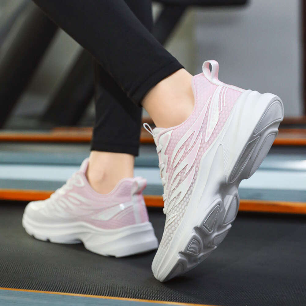 Wholesale men's and women's Fashion breathable casual new network fabric sports shoes