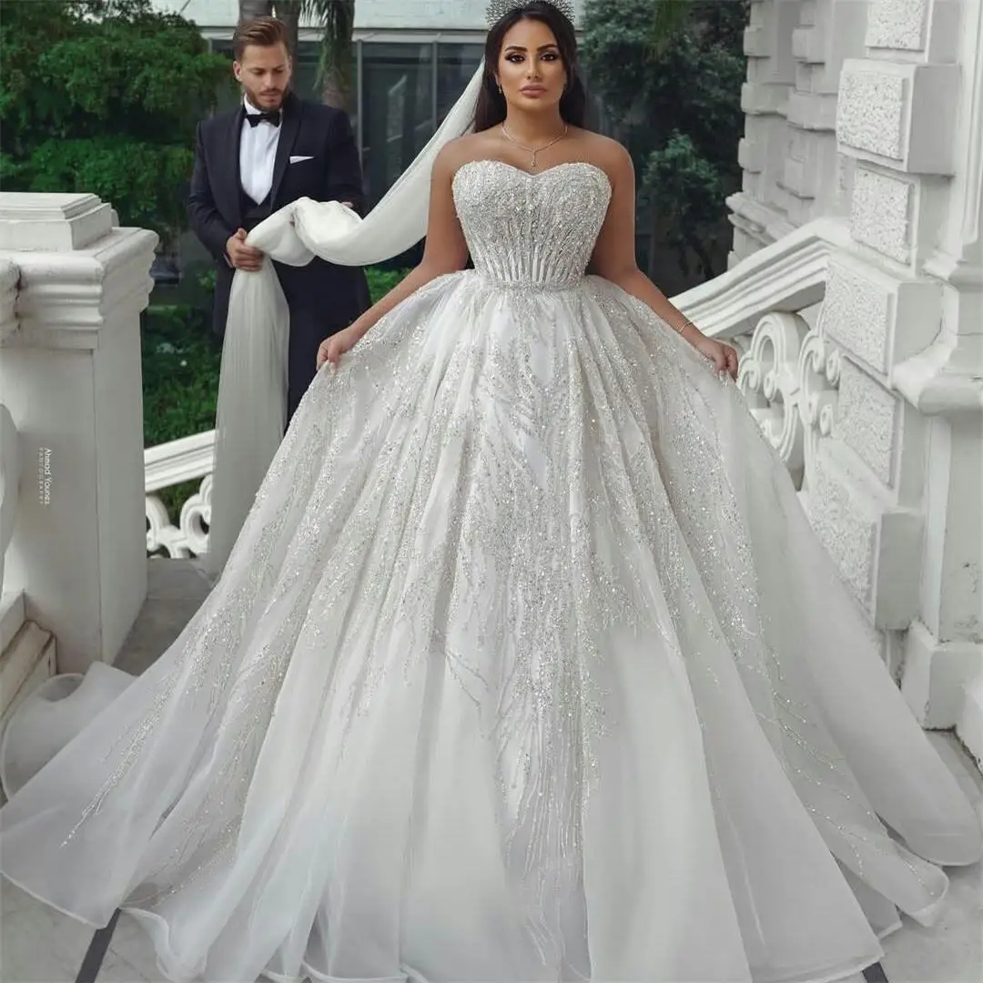 Gorgeous Arabic Dubai Wedding Dress Sweetheart Full Sequins Beads Satin Bride Gown Court Train Princess Vestidos De Novia Custom Made