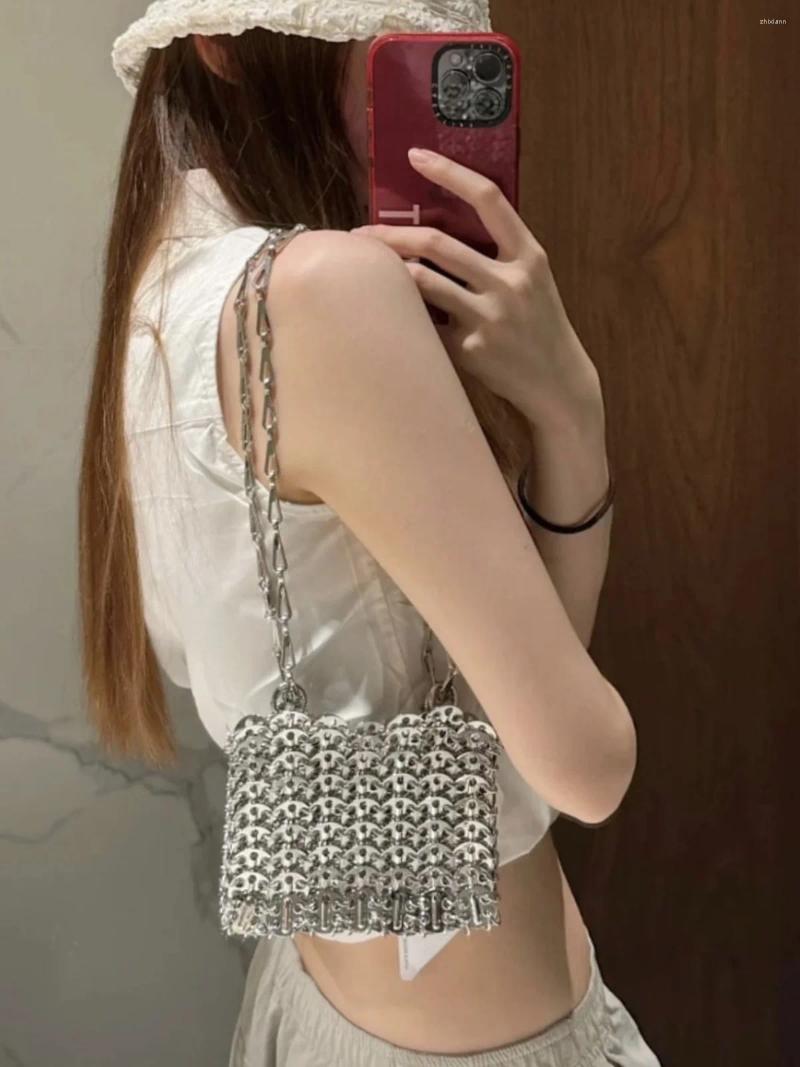 Totes Women Woven Handbag Metal Sequins Chain Evening Bag Hollow Out Purse Clutch Female Travel Holiday Shoulder