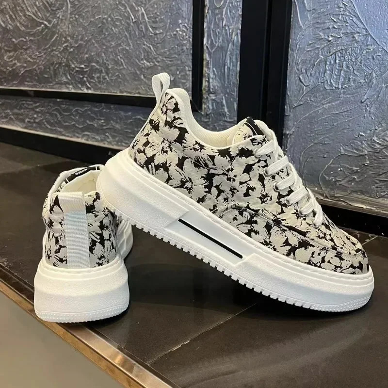 Leisure Mens Shoes with Spring/autumn Fabric Surface Breathable Versatile Flat Bottomed Non Slip Board Shoes Sports Mans Shoe 240611