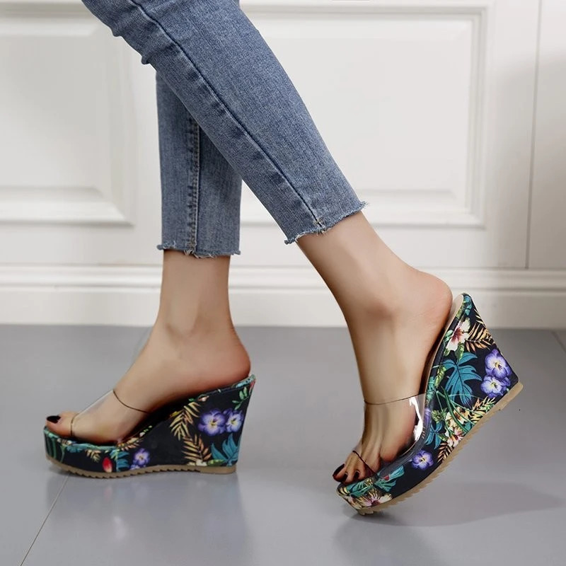 Womens wedge-shaped slider high heels platform casual womens slider summer retro transparent flower thick sole slider ethnic style 240611