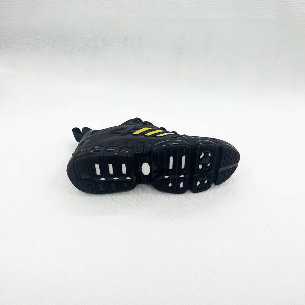 New designecomfortable for Men Custom OEM Trend Running Shoes Casual mesh sneakers Black shoes