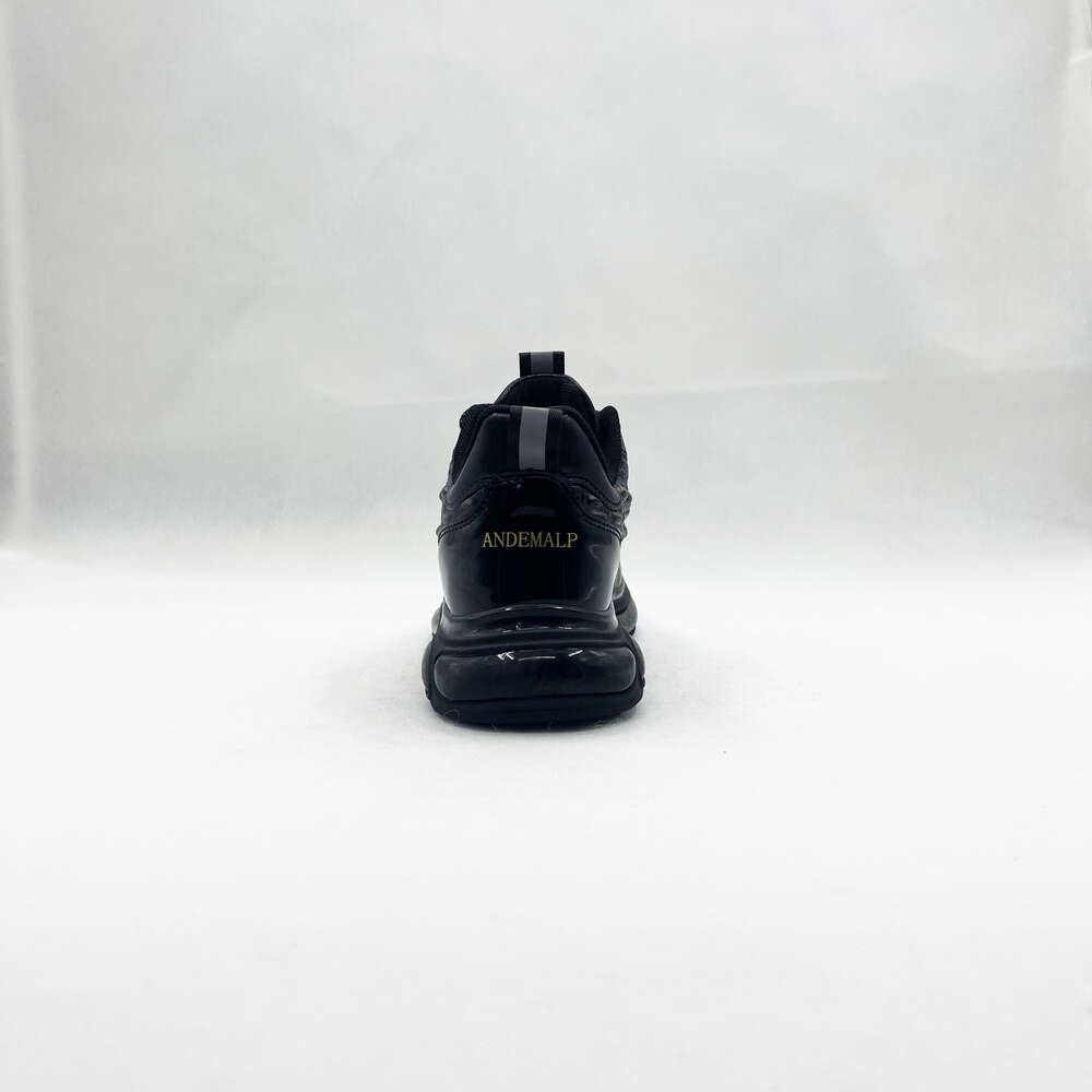 New design high quality walking custom leather running Waterproof anti-slip casual shoes for men