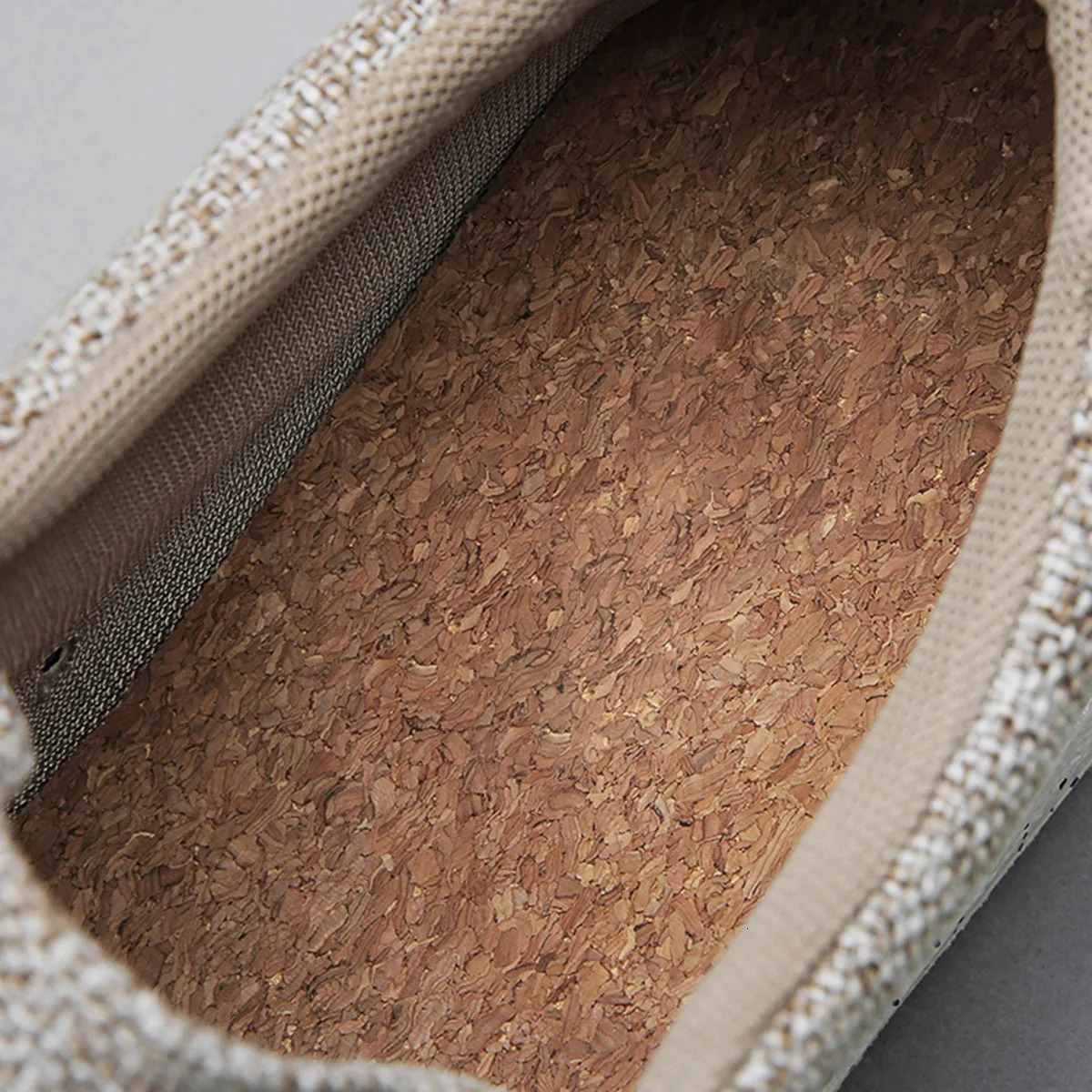 Mens soft skates suitable for mens Moccasins mens driving shoes classic canvas sports shoes 240611