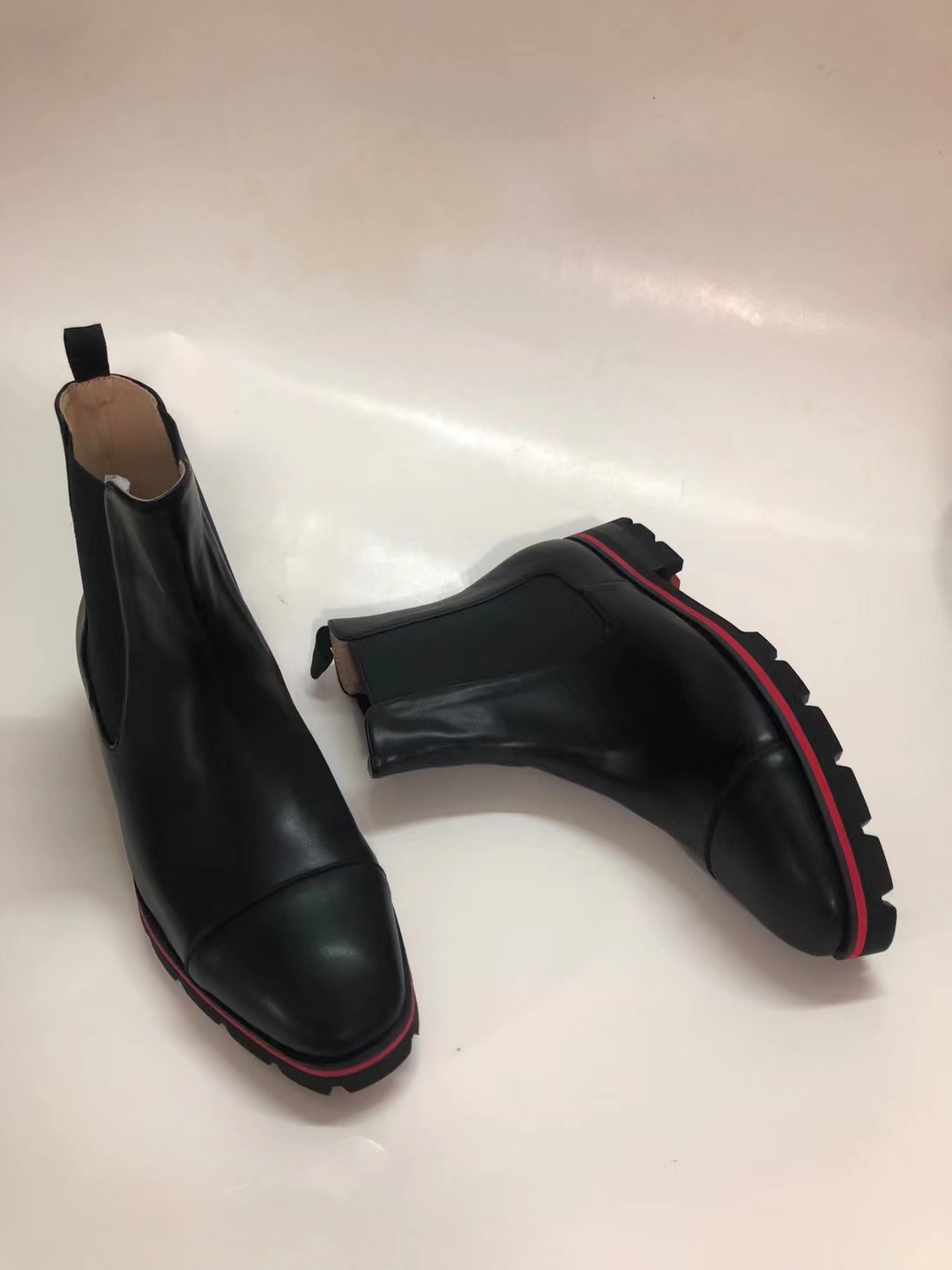 High Quality Men Boots Slip-On Low Heel Black Color High Top Botas Mujer Casual Ankle Motorcycle Shoes Leather Chelsea Boots