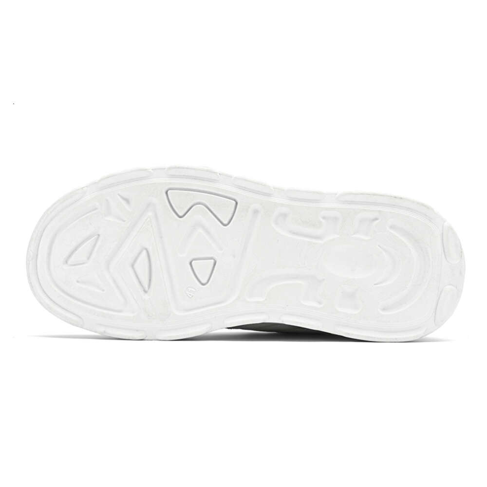 Four seasons low top small white new thick soled 2024 spring comfortable men's casual shoes