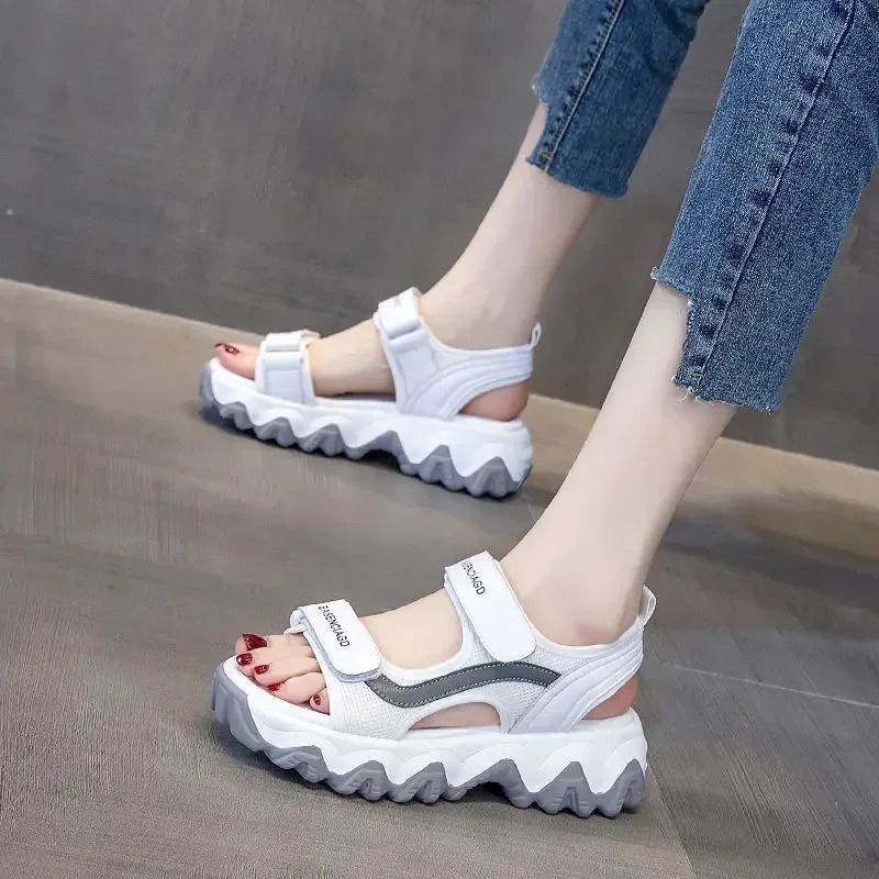 Ladies Sport Sandals Korean Version Thick Platform Shoes Casual Shoes Women Outdoor Beach Sports Sandalies Mujer 2024 240611