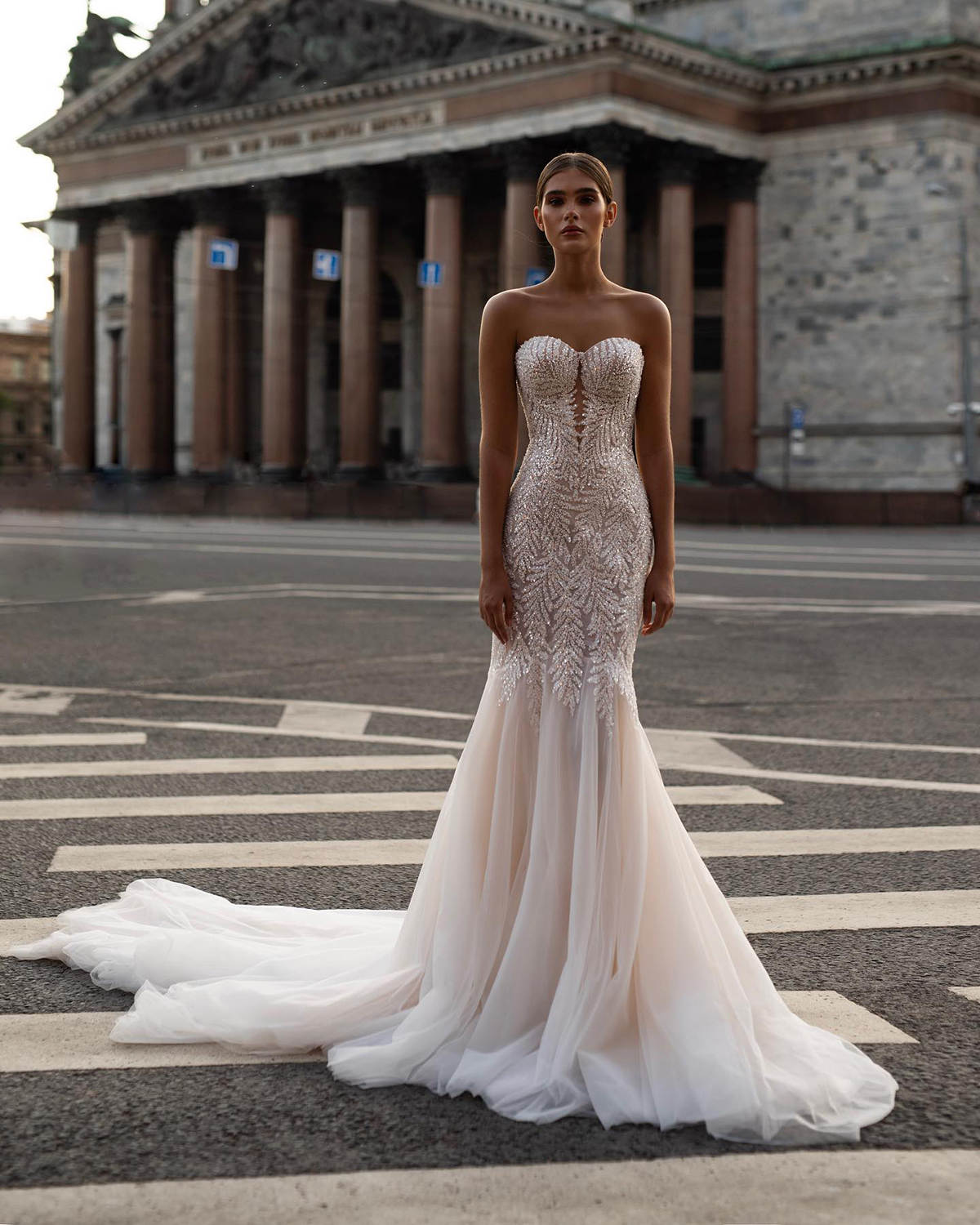 Fashion Mermaid Bridal Gowns Beading Sequins Wedding Dress With Cape Strapless Custom Made Sleeveless Sweep Train Vestido De Novia 0219