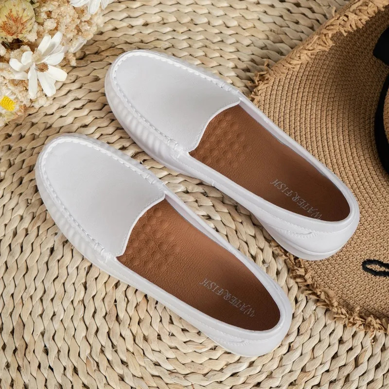More Spring Nurse shoes for women comfortable and soft soles breathable and non slip flat shoes thick work soles small white single shoes 240611
