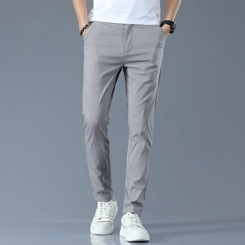 Slim Fit Casual Pants Men Lightweight Classic Straight Trousers for Men Breathable Cotton Joggers Business Solid khaki Pants 240530