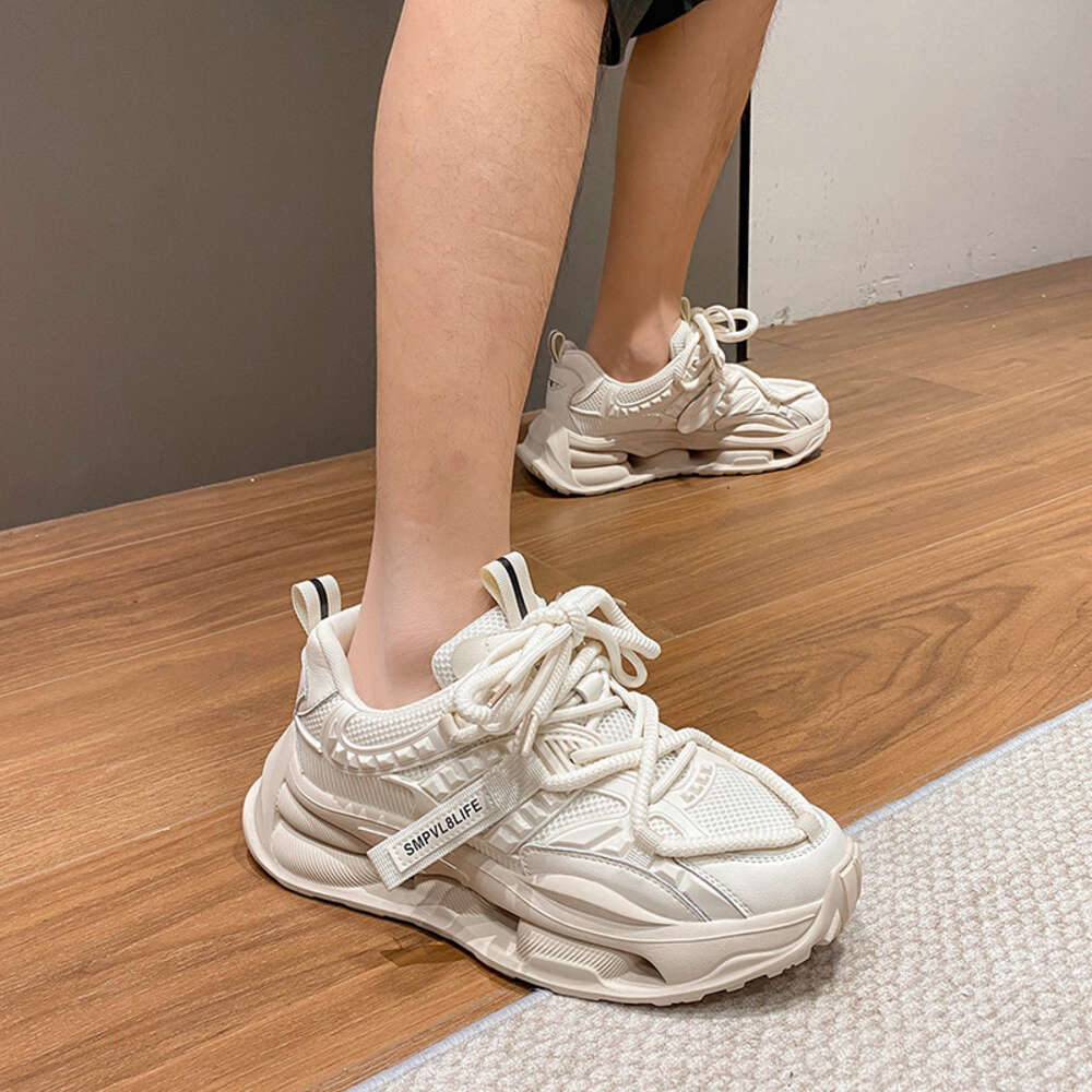 New design comfortable chunky women Custom running men mesh fabric Breathable style walking shoes for couple