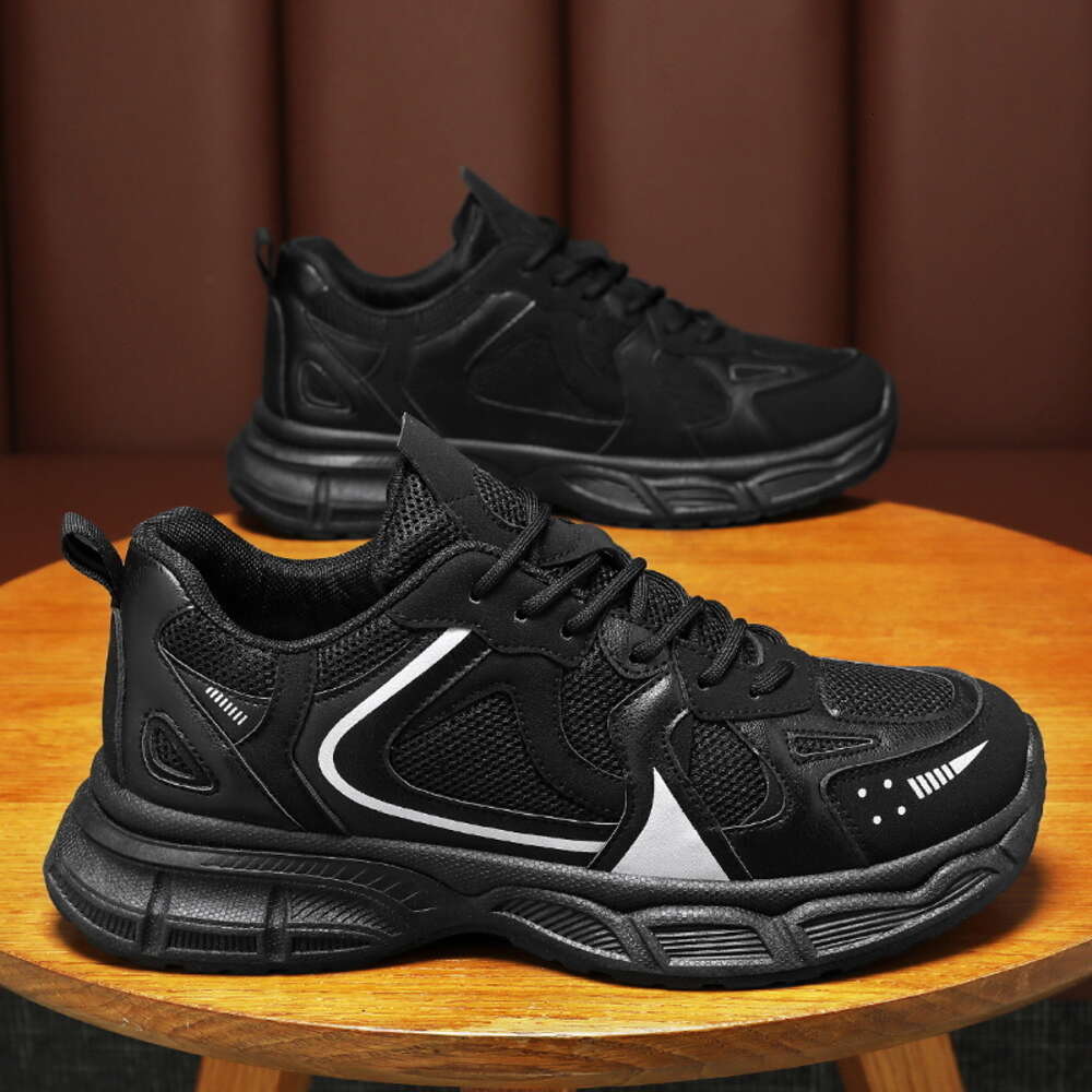 Hot Selling spring Mesh Sneakers Breathable Lightweight Sports Footwear Men's Casual Shoes