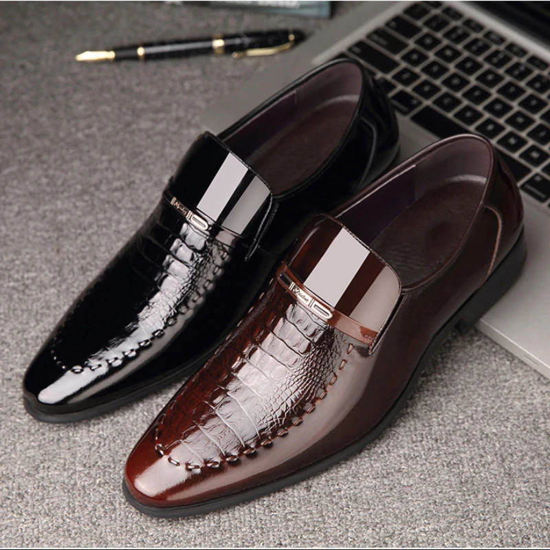 Patent leather business mens shoes officially slip on a dress mens shoes Oxford footwear mens zapatos casual leather shoes 240611