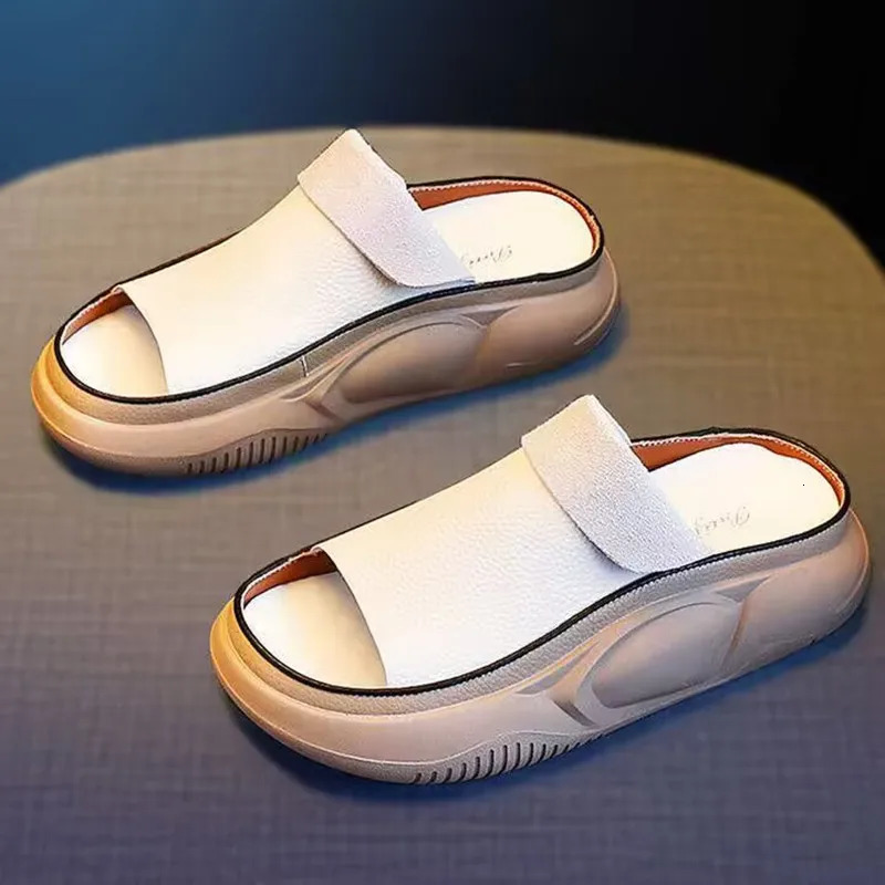 Leather Slippers Summer Fashion To Wear All The Thick Soles Comfortable Non-Slip Shopping Casual Sandals 240611