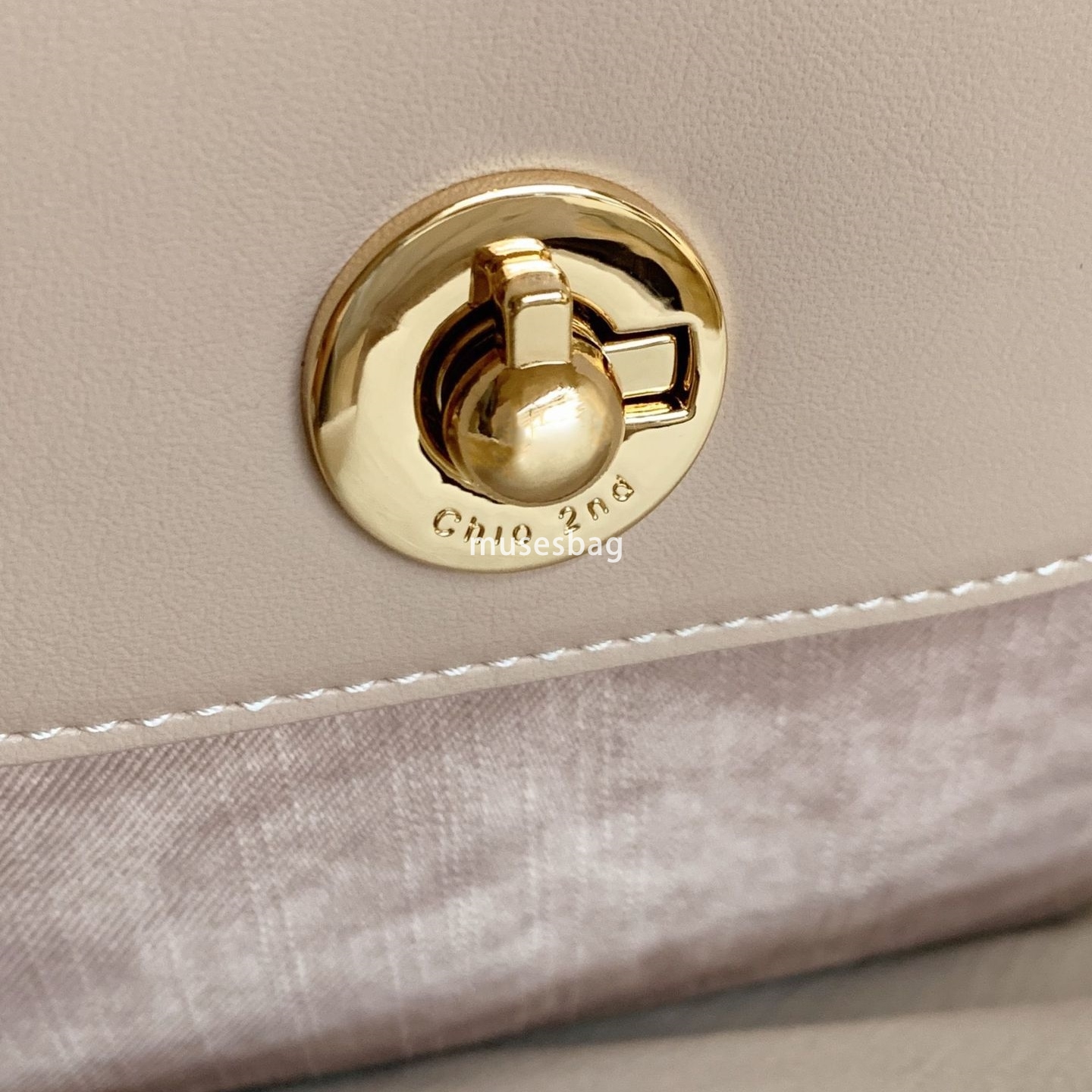 Soft leather high-capacity backpack for women's high-end fashion new niche pink mist Korean chain small backpack designer bag