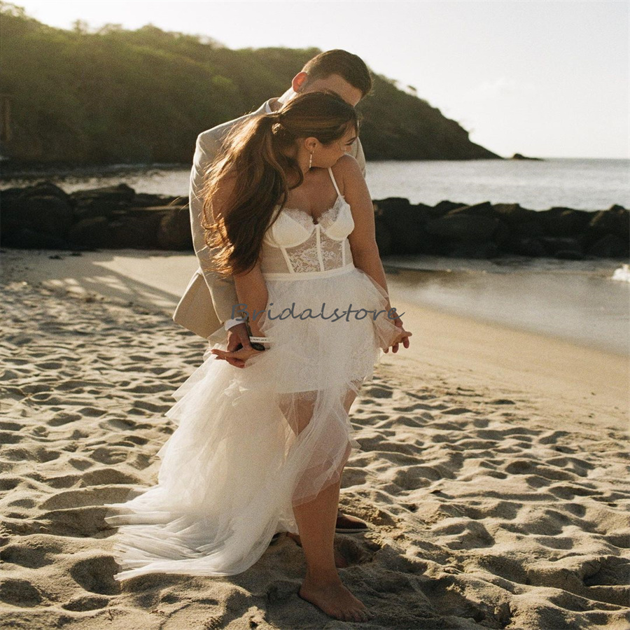 Sexy Summer Beach Wedding Dresses Spaghetti Straps Hi Low Boho Lace Bridal Dress Hispanic Short Country Bride Dress Vestio De Novias Celtic Hippies Bo