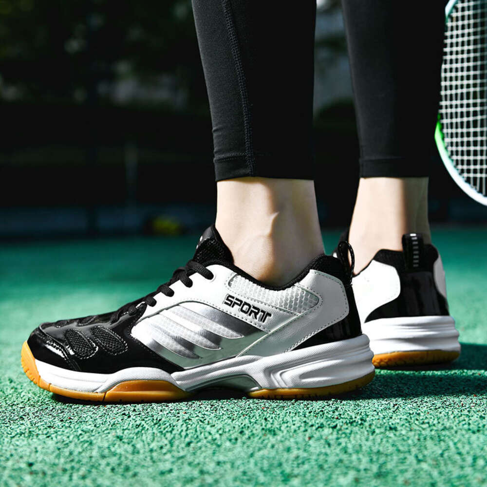 2024 New Large Size Badminton Rubber Leather Anti slip Breathable Comfortable Men's Tennis Shoes