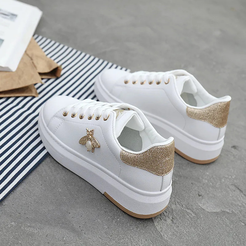 White Shoes Women Sneakers Casual Platform Fashion Rhinestone chaussures femme bee Lady footware Walking shoes 240611