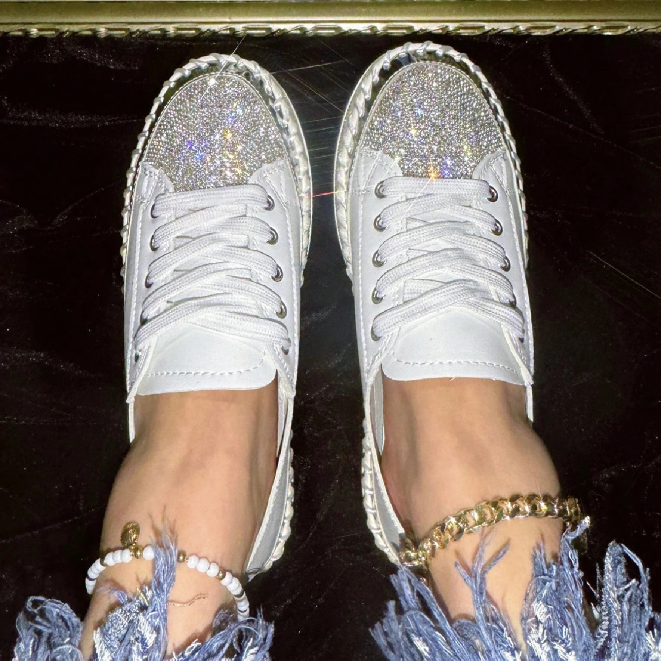 Womens sparkling Rhinestone shoes seasonal casual sports shoes womens fashionable sports shoes lace sports shoes 240611