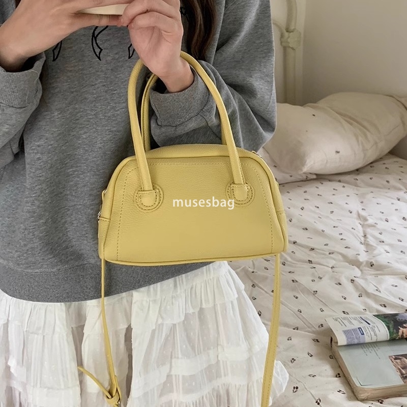 High quality niche design Korean version large capacity pillow bag for women's new high-end and versatile commuting carrying crossbody bag