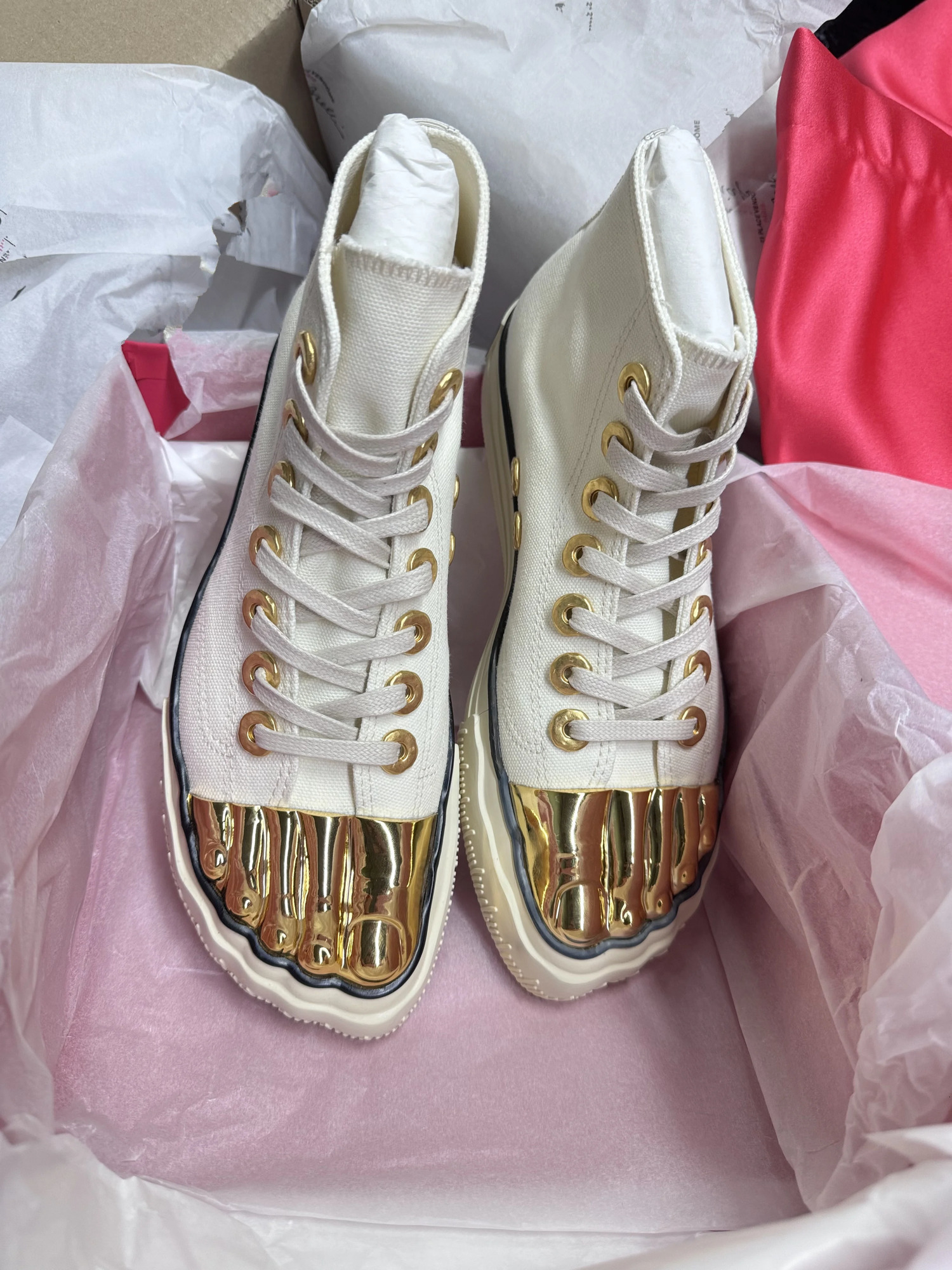2024 Split Five Finger High Set Niche Metal Toe Casual Sports Canvas Shoes Men's And Women's Shoes