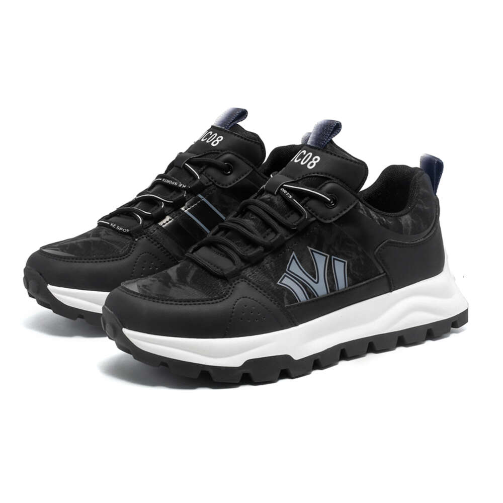 2024 Spring New Thick Sole Fashion Casual Sneakers Comfortable Mesh Men's Walking Style Shoes