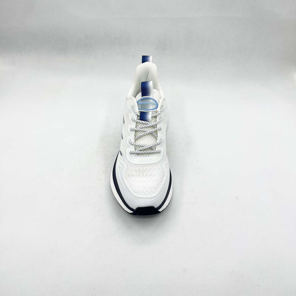 Factory selling comfortable sports custom casual outdoor non-slip running shoes for men white