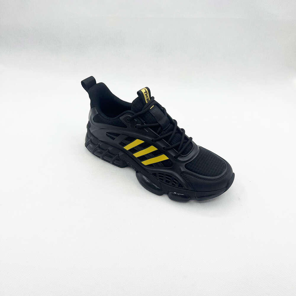 New designecomfortable for Men Custom OEM Trend Running Shoes Casual mesh sneakers Black shoes