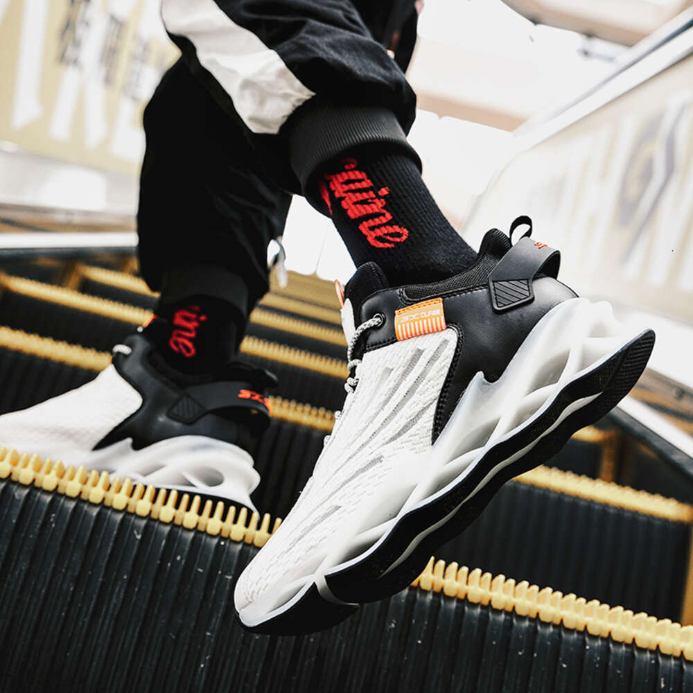 Breathable Mesh Casual Running Sports Shoes Fashion Men walking style shoes