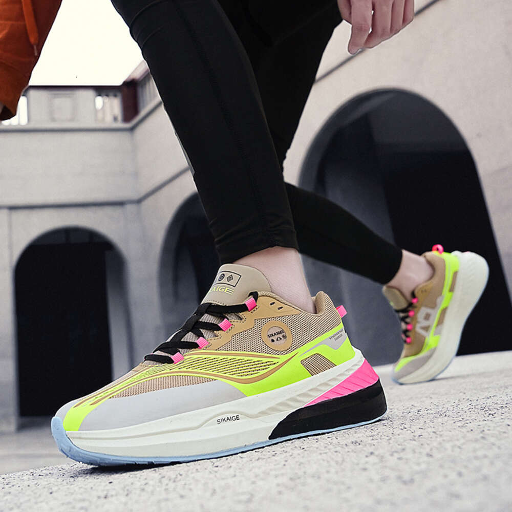 2024 new casual Breathable comfortable walking style shoes for men outdoor running men's sneakers