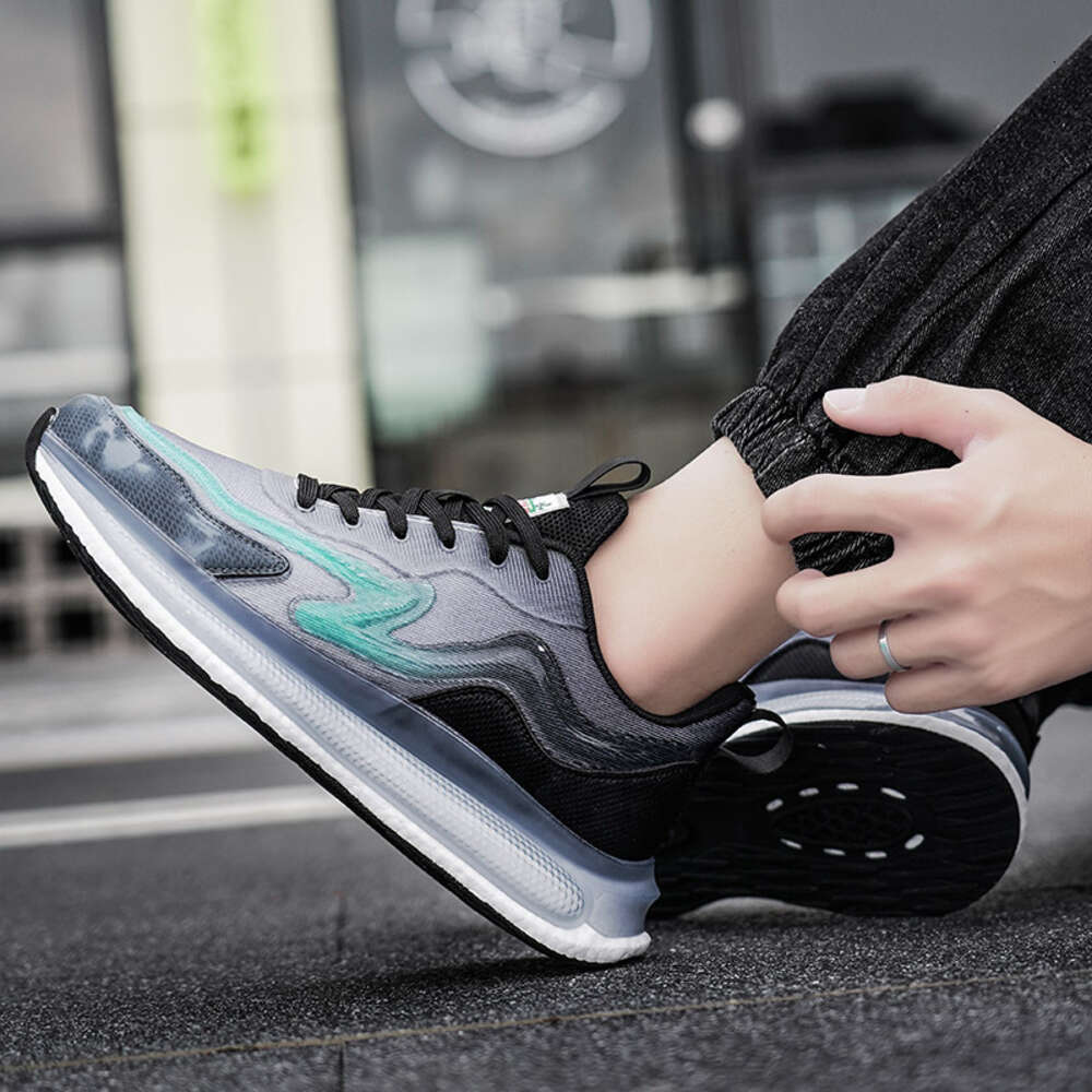 New fashion casual selling non-slip four seasons comfortable men's sports shoes