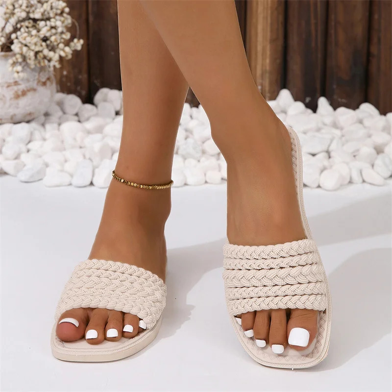 2024 Summer Fashion Comfortable Single Line Leisure Outdoor Beach Shoes Sandals and Womens Slippers 240611