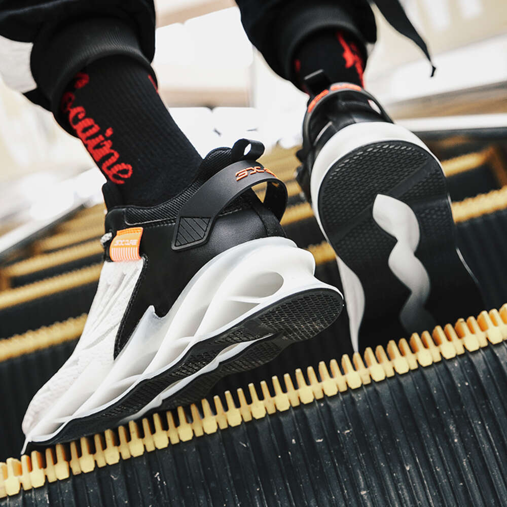 Breathable Mesh Casual Running Sports Shoes Fashion Men walking style shoes