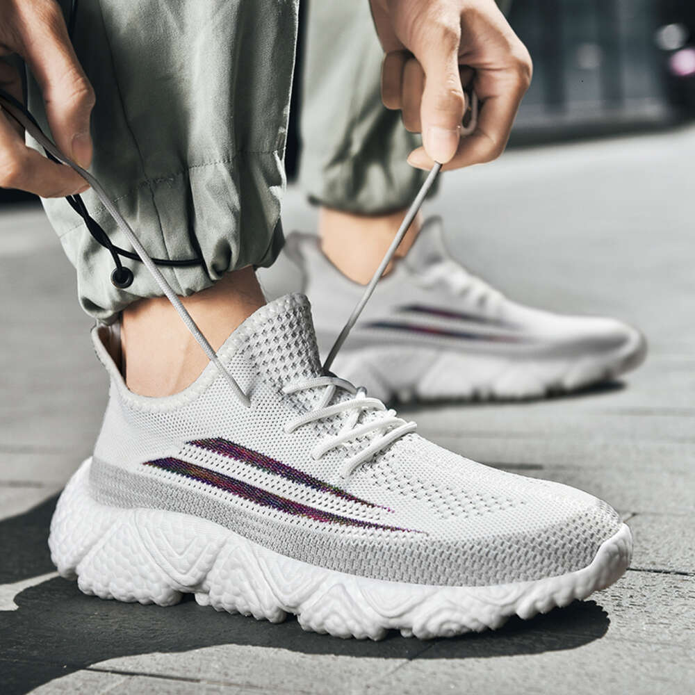 Wholesale Customized Mesh Men Casual Shoes Fashionable Breathable Running Walking Style Sneakers For Unisex