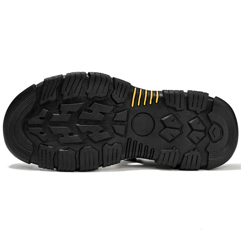 2024 Summer Leather Material Breathable Casual Shoes Men's Soft Outdoor Beach Sandals