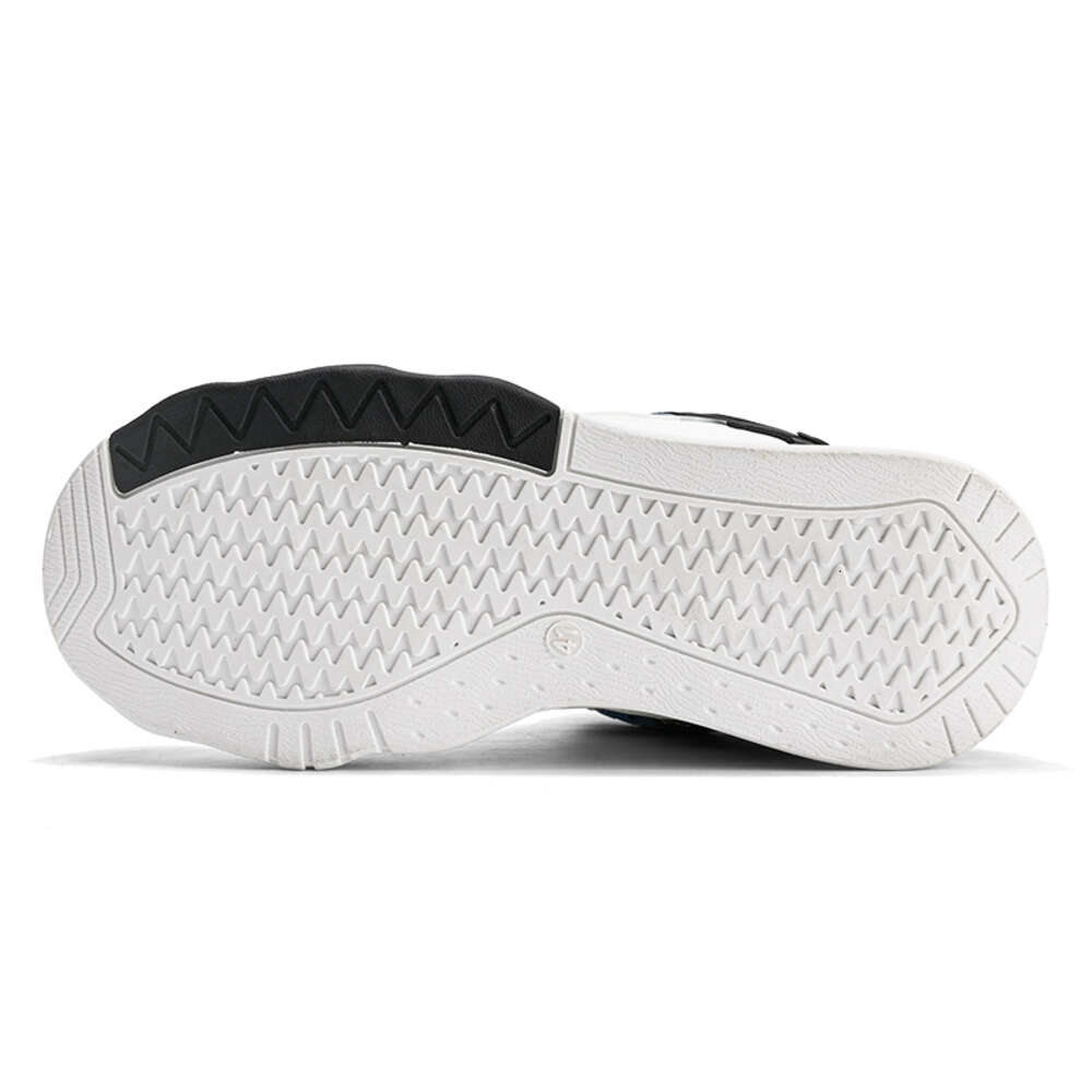 2023 Fashion casual sports new shees lace-up men's walking shoes