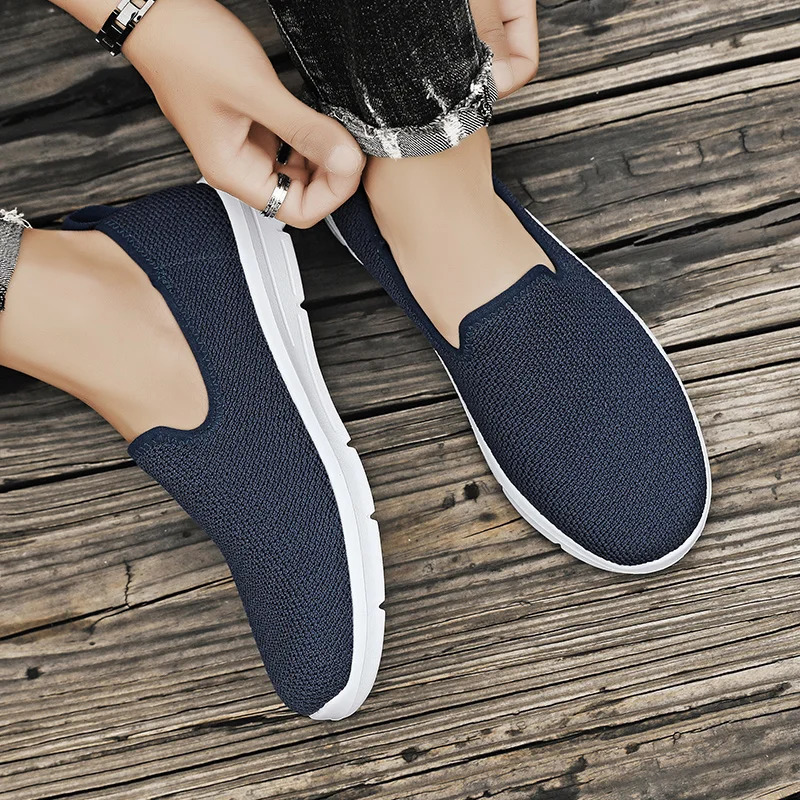 Mens shoes mesh sports shoes husbands slip on casual shoes comfortable and soft walking shoes moms shoes mens shoes sports shoes size 240611