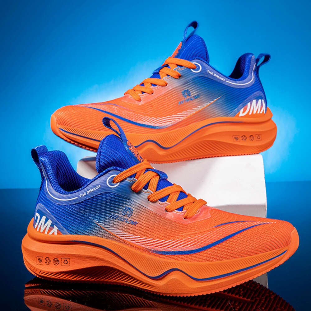 2024 New Quality Sports Shoes Customized Neutral High Elastic Carbon Plate lightweight sports running shoes for men