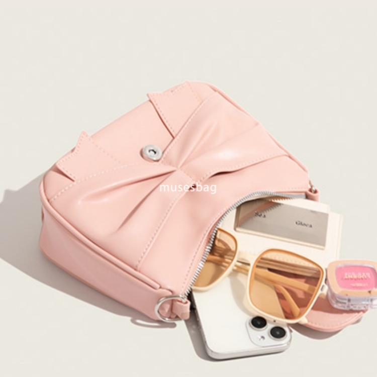 High quality material high-end feeling trendy bow underarm bag women's Korean version summer sweet and foreign style pleated single shoulder cros