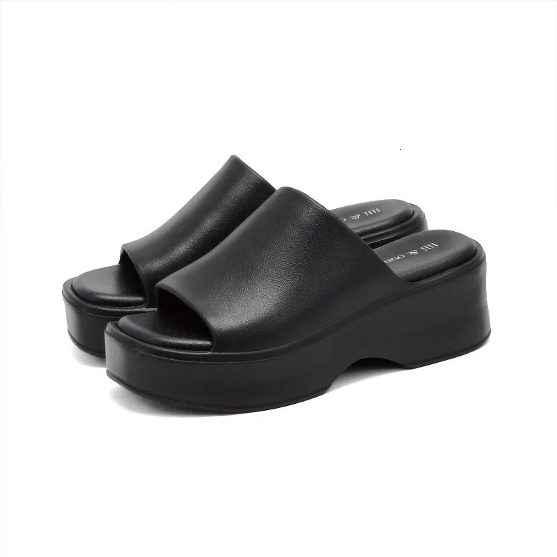 2024 Womens Slippers Summer European American Style Thick Sole Slippers Comfortable Soft Sole Slippers Home Outdoor Wear 240611